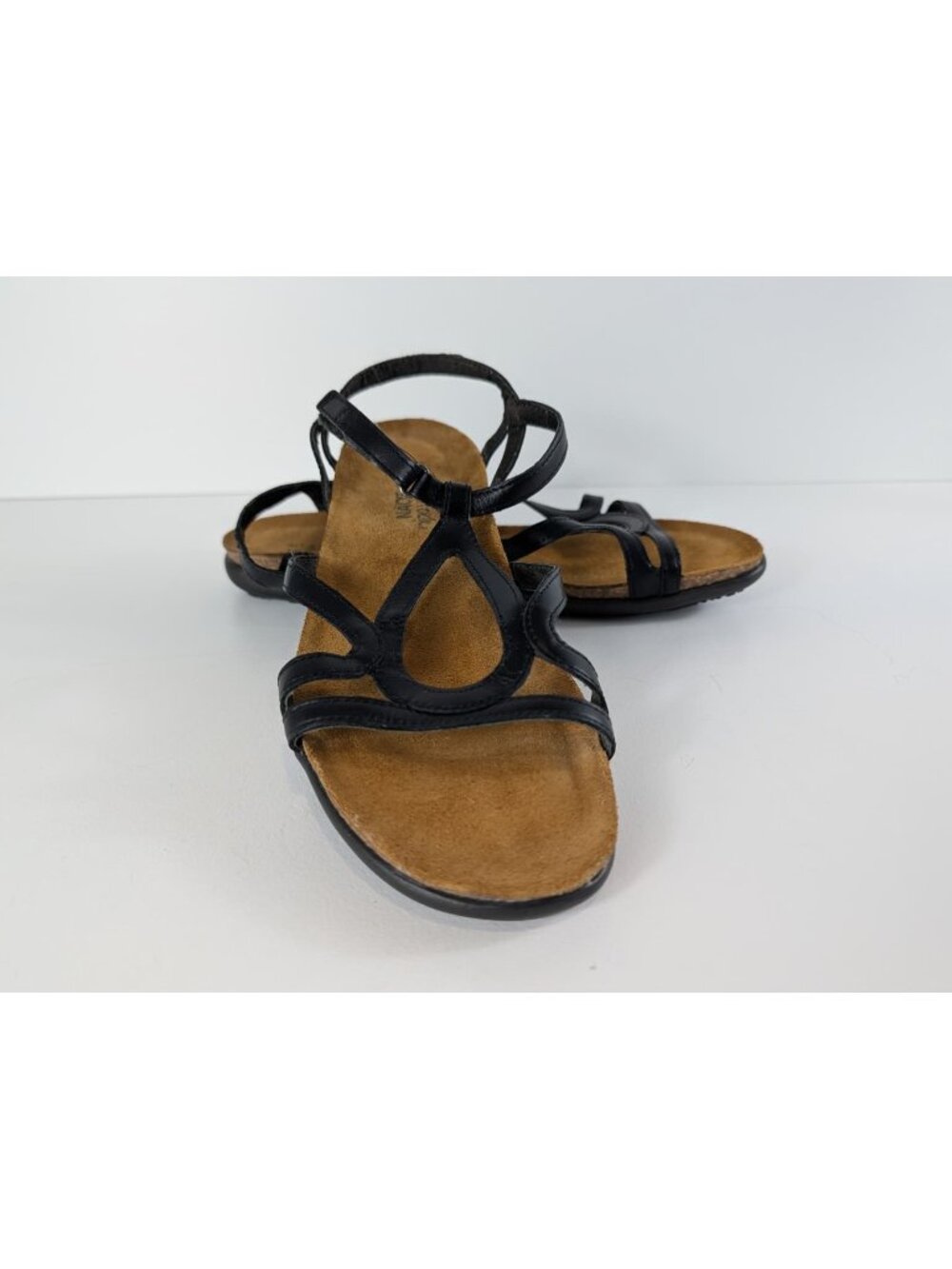 Naot Women's Black Leather Strappy Sandals Size 41 Comfort Footbed
